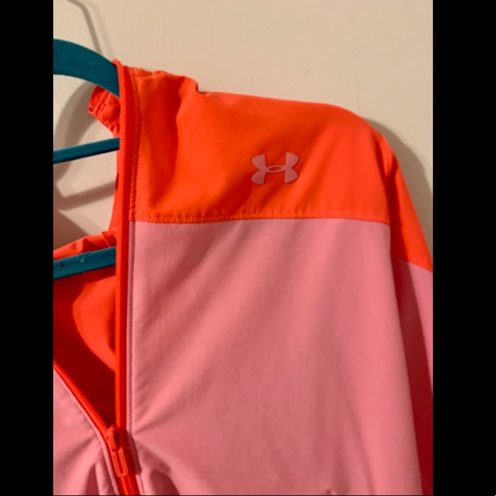 M Under Armour jacket - Picture 2 of 4